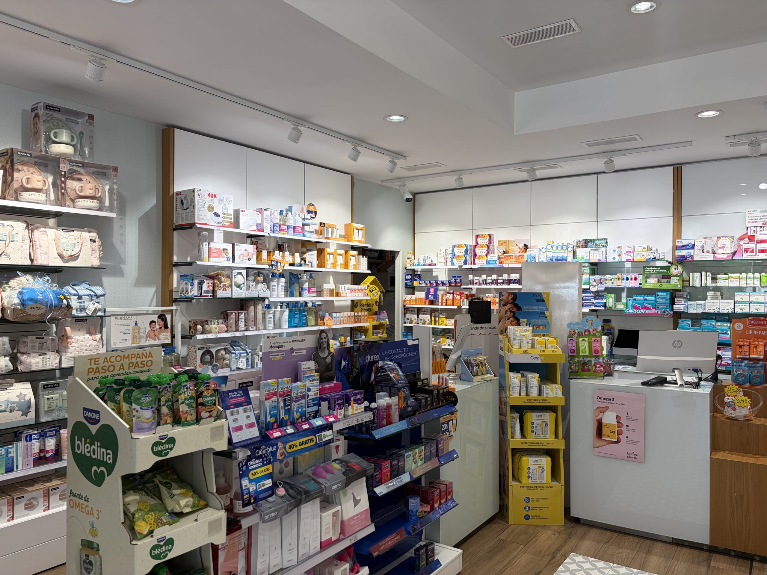 Farmacia La Cubierta Instagram